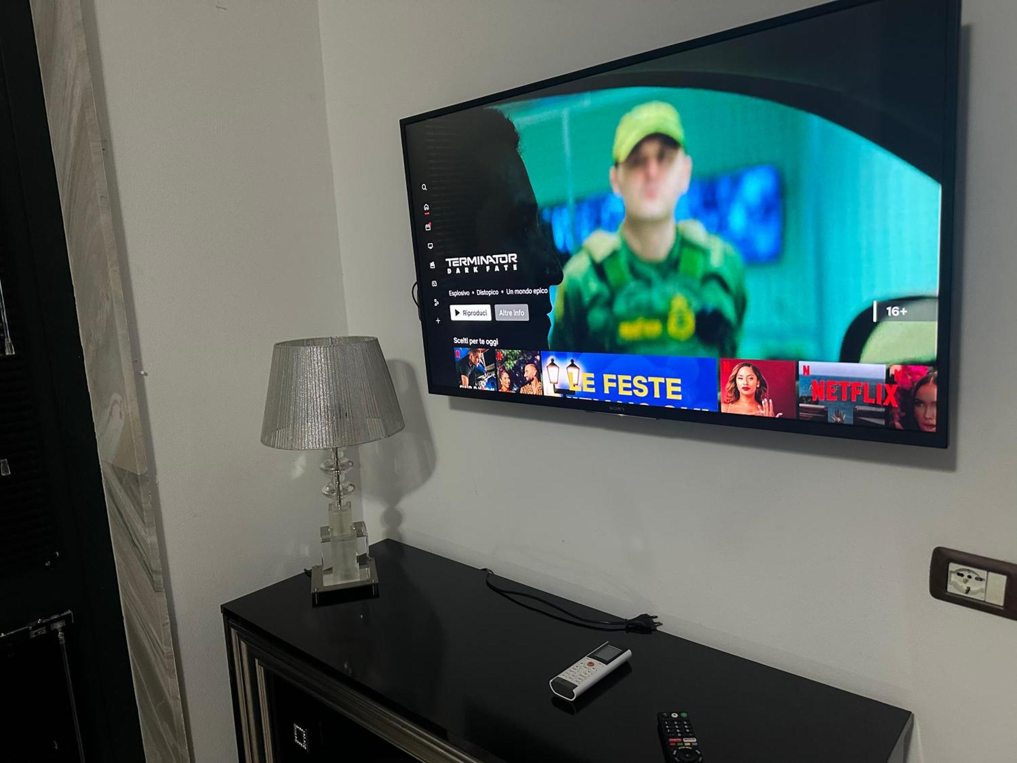 Amo Tower Tirana Center Apartment Ngoại thất bức ảnh