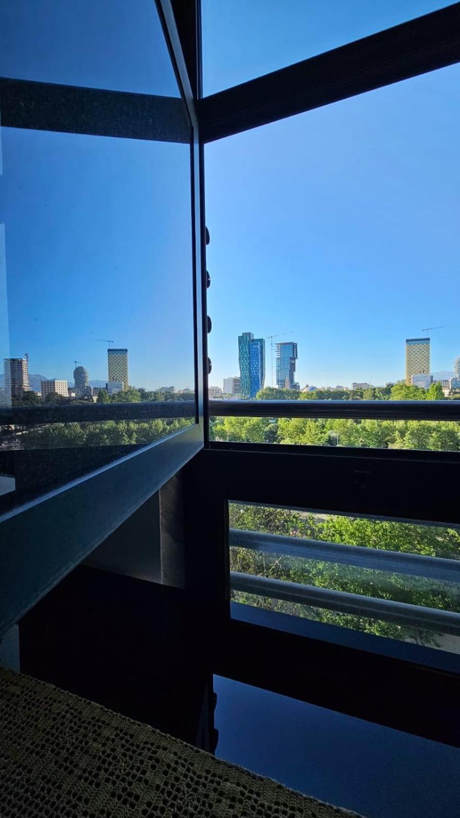 Amo Tower Tirana Center Apartment Ngoại thất bức ảnh