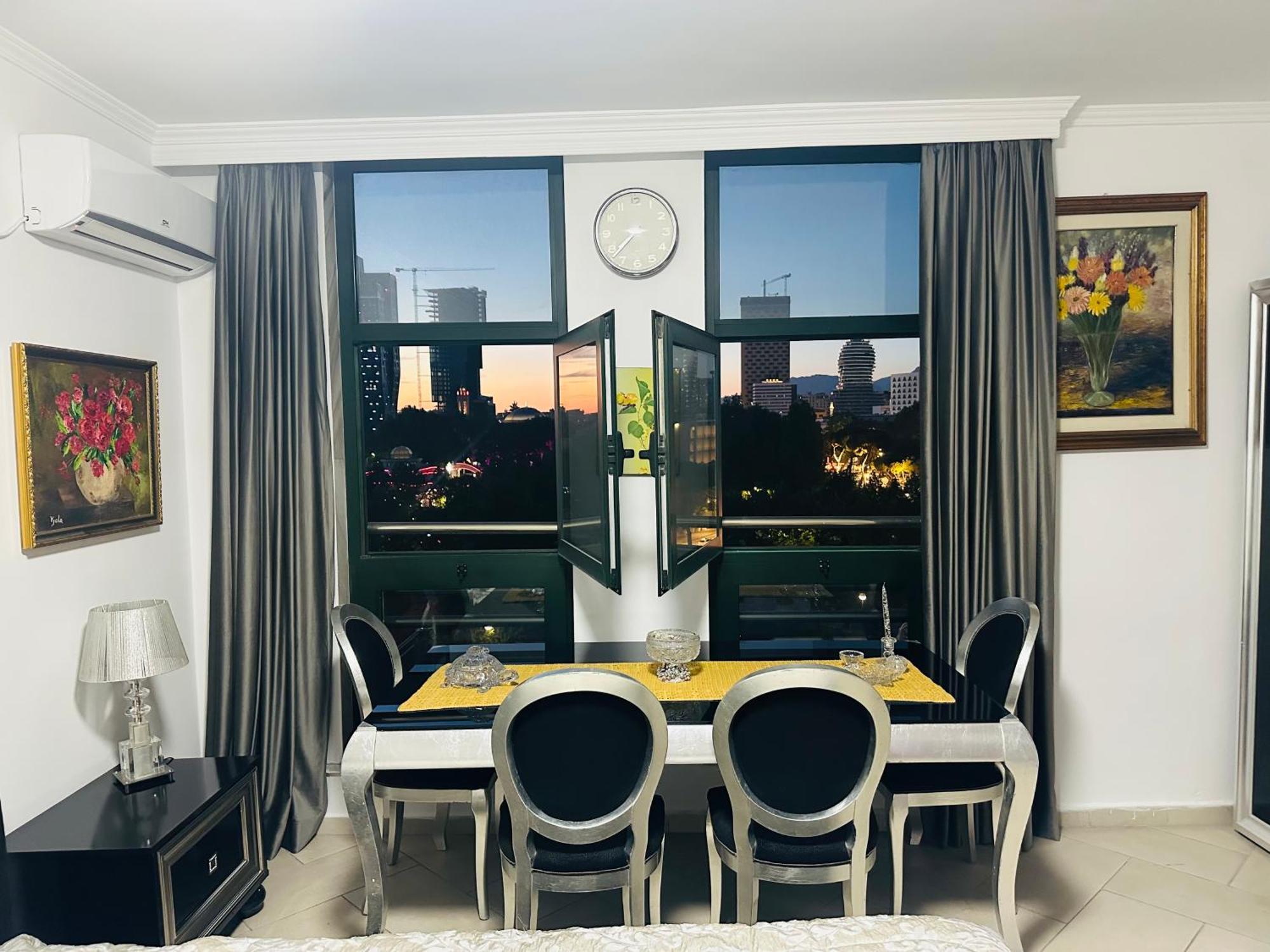 Amo Tower Tirana Center Apartment Ngoại thất bức ảnh