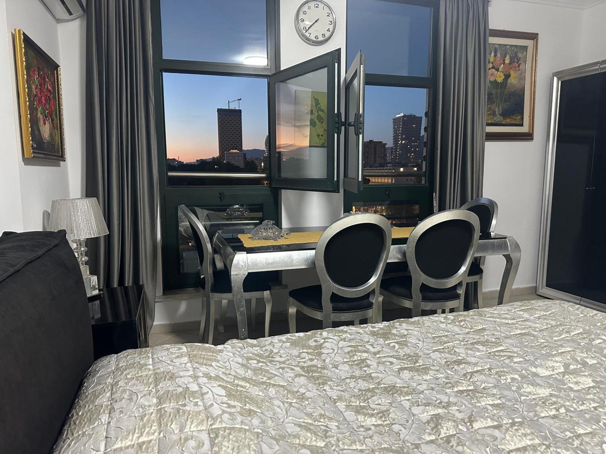 Amo Tower Tirana Center Apartment Ngoại thất bức ảnh